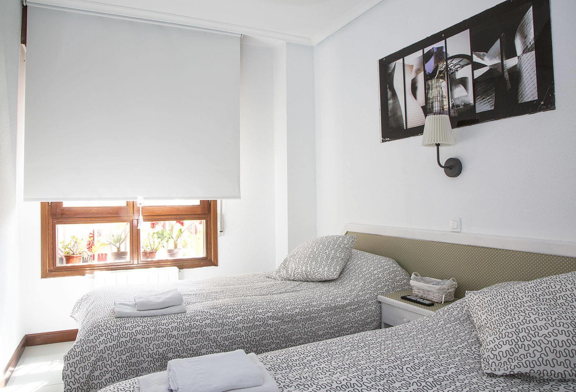 Alojamiento Miramar Santona Ngoại thất bức ảnh