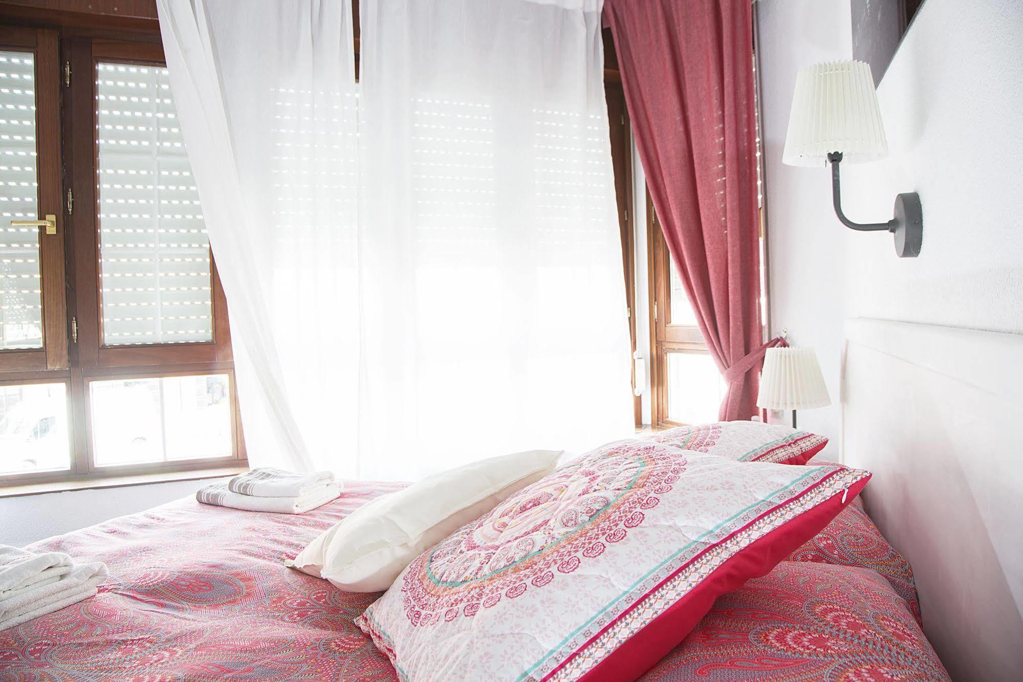 Alojamiento Miramar Santona Ngoại thất bức ảnh